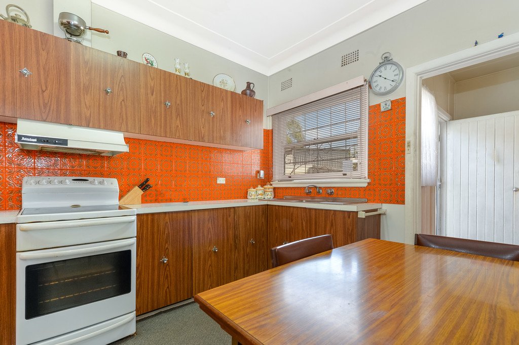 279 Kanahooka Road KANAHOOKA 5