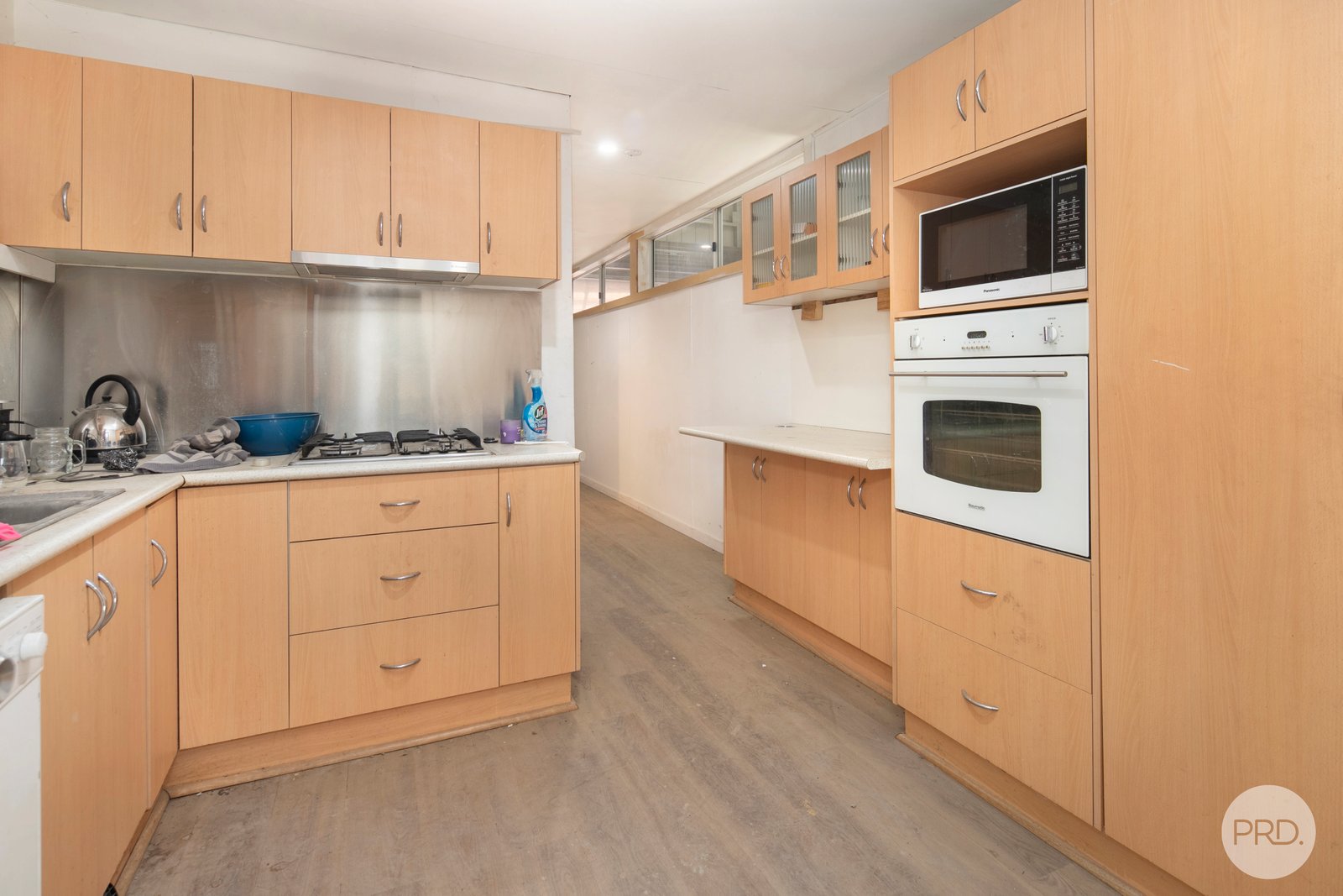 279 Park Street West  DELACOMBE 5
