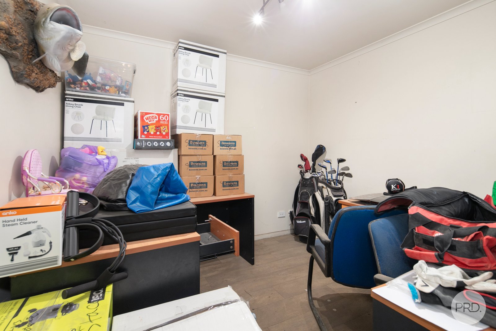 279 Park Street West  DELACOMBE 9