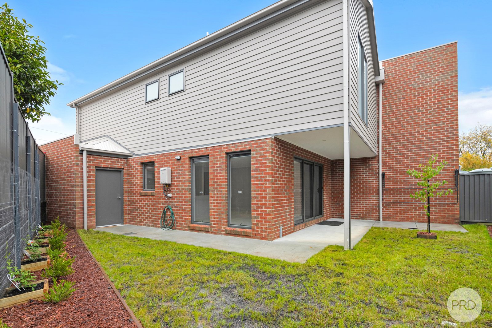 2/7A Eddy Street GOLDEN POINT 12