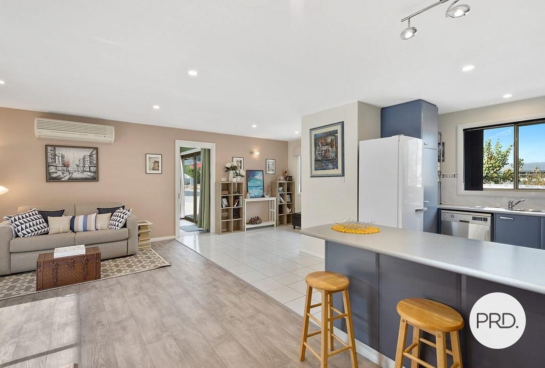 27A Henty Close OLD BEACH 17