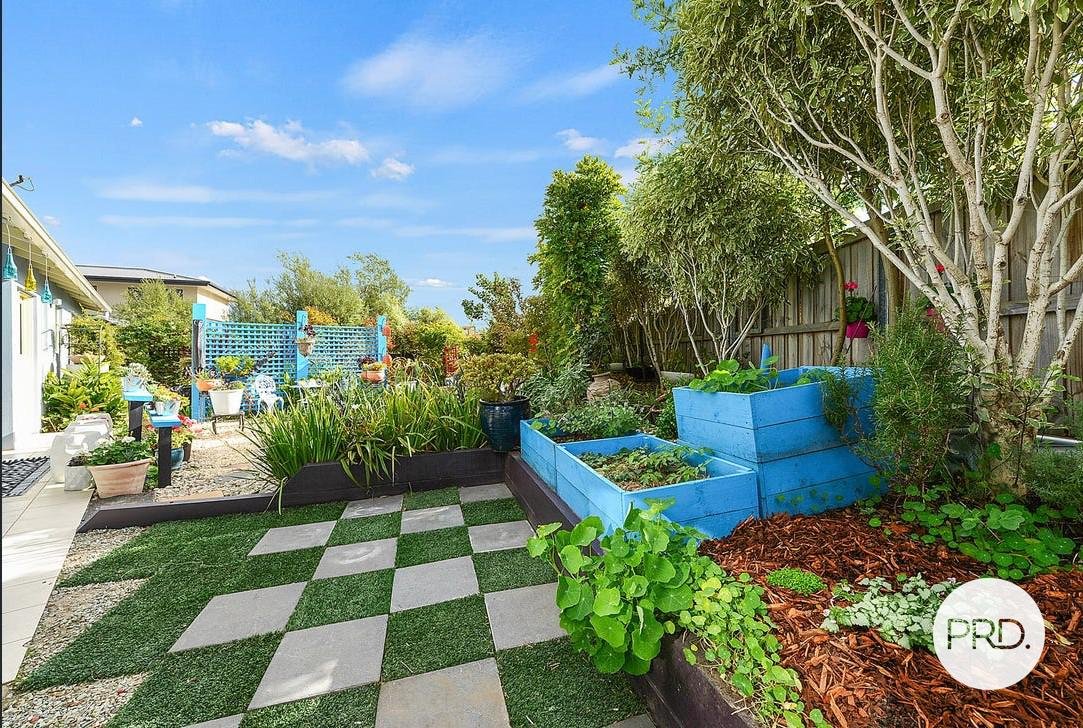 27A Henty Close OLD BEACH 21