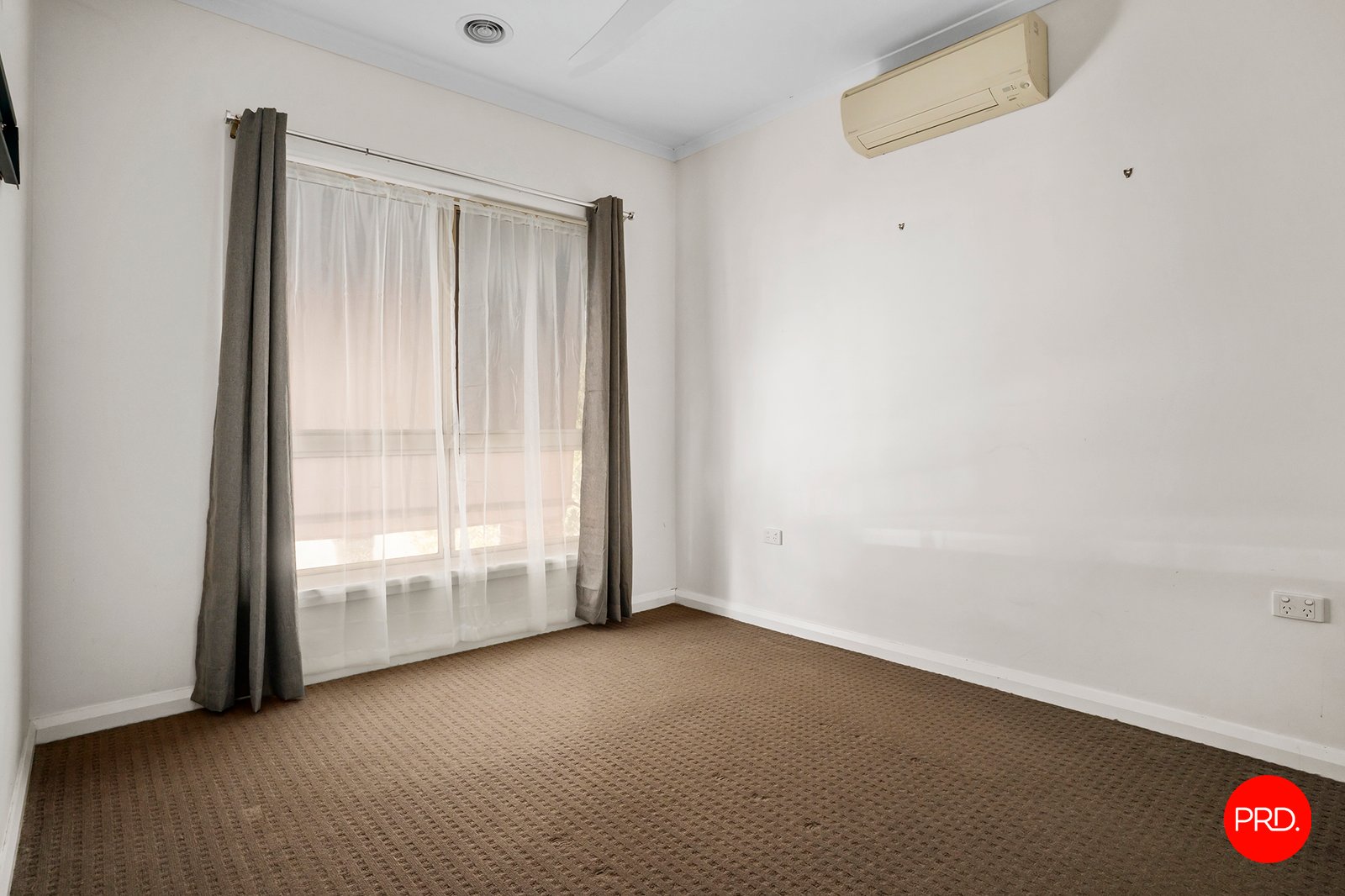 27A Londonderry Way EPSOM 7