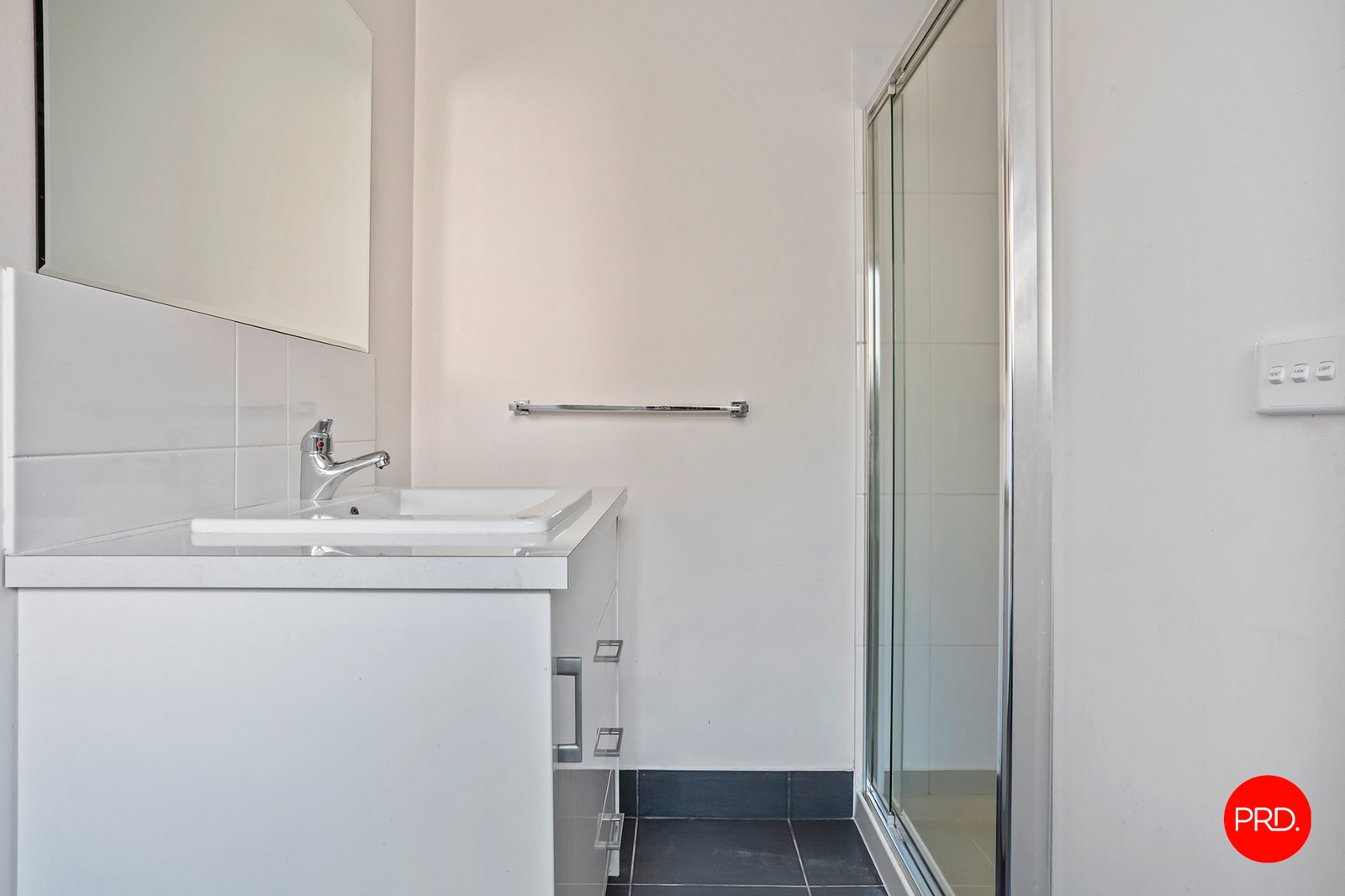 27A Londonderry Way EPSOM 8