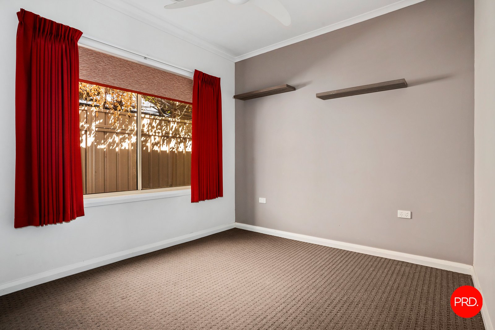 27A Londonderry Way EPSOM 9