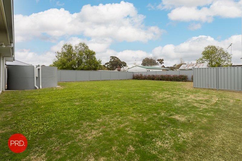 27A Mecca Lane BUNGENDORE 20