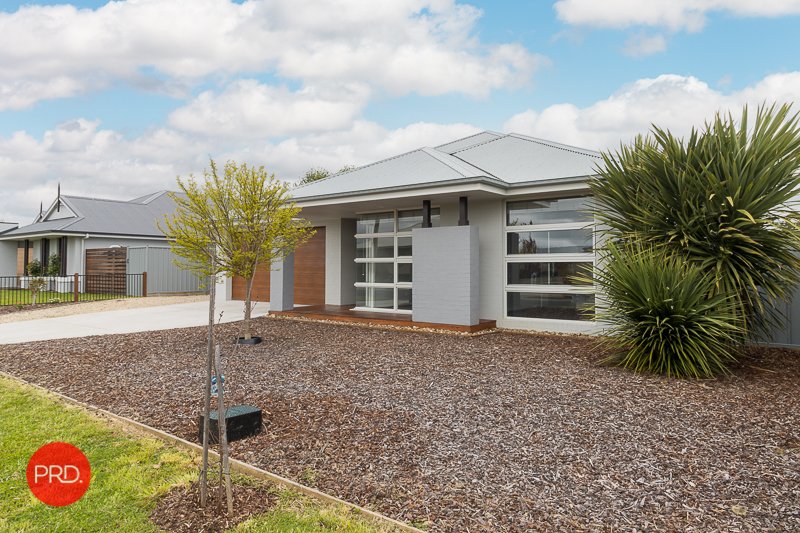 27A Mecca Lane BUNGENDORE NSW 2621