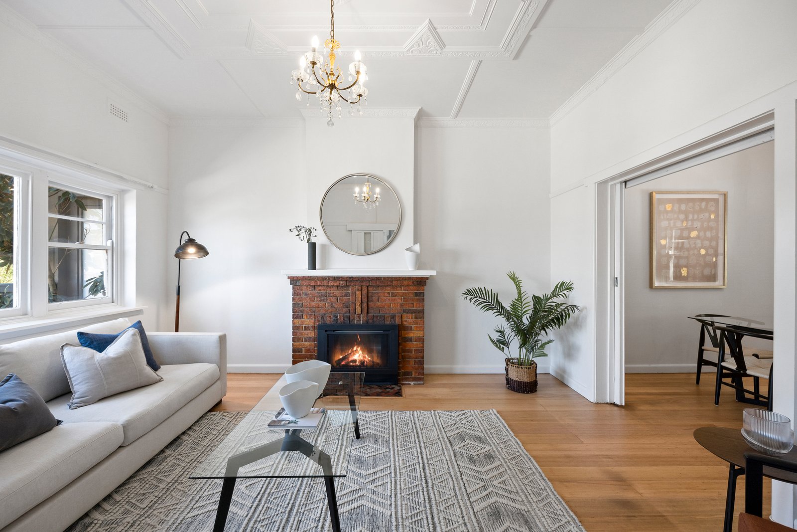 Real Estate and Property in 27A Nepean Highway, Elsternwick, VIC