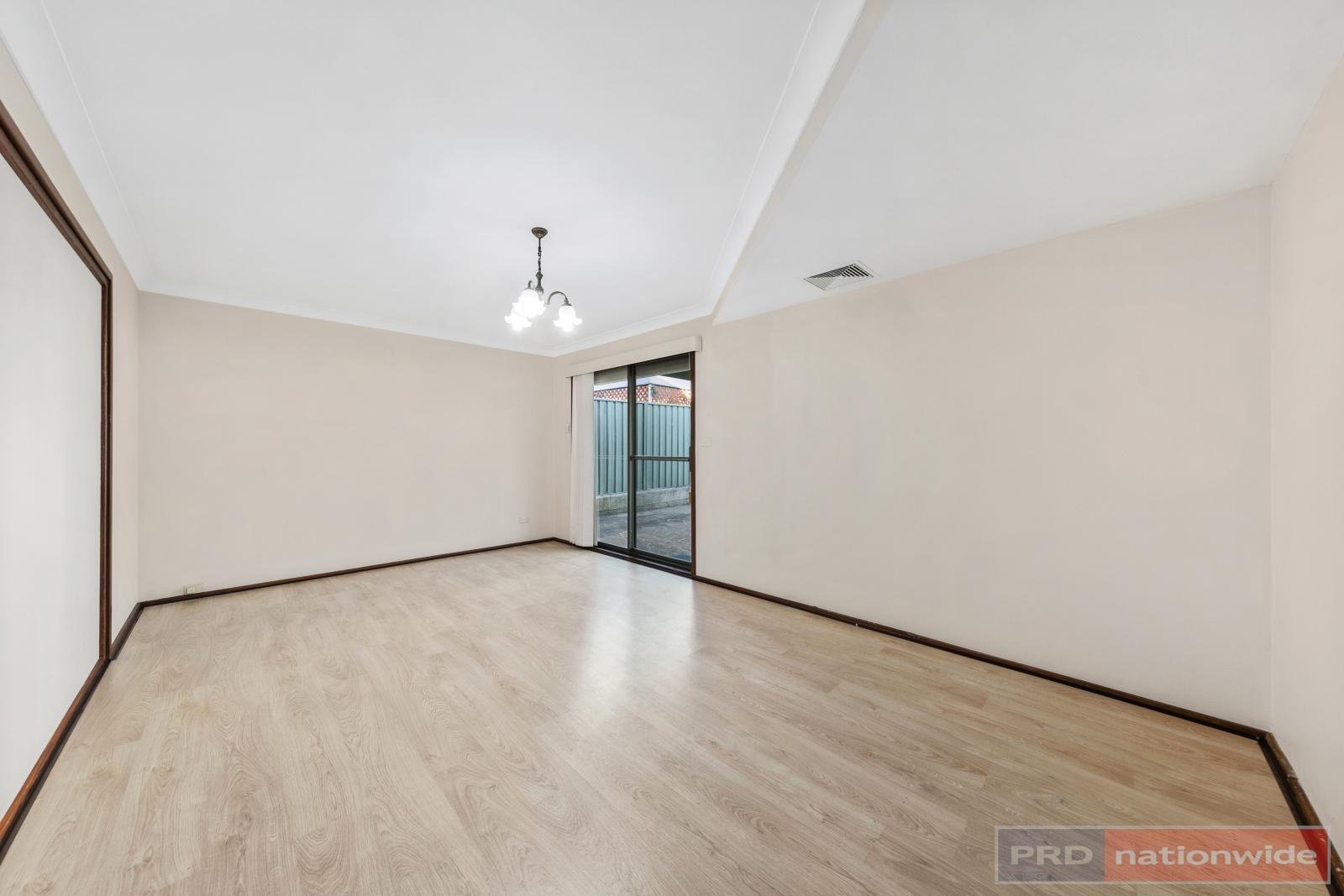 27a Tompson Road REVESBY 2