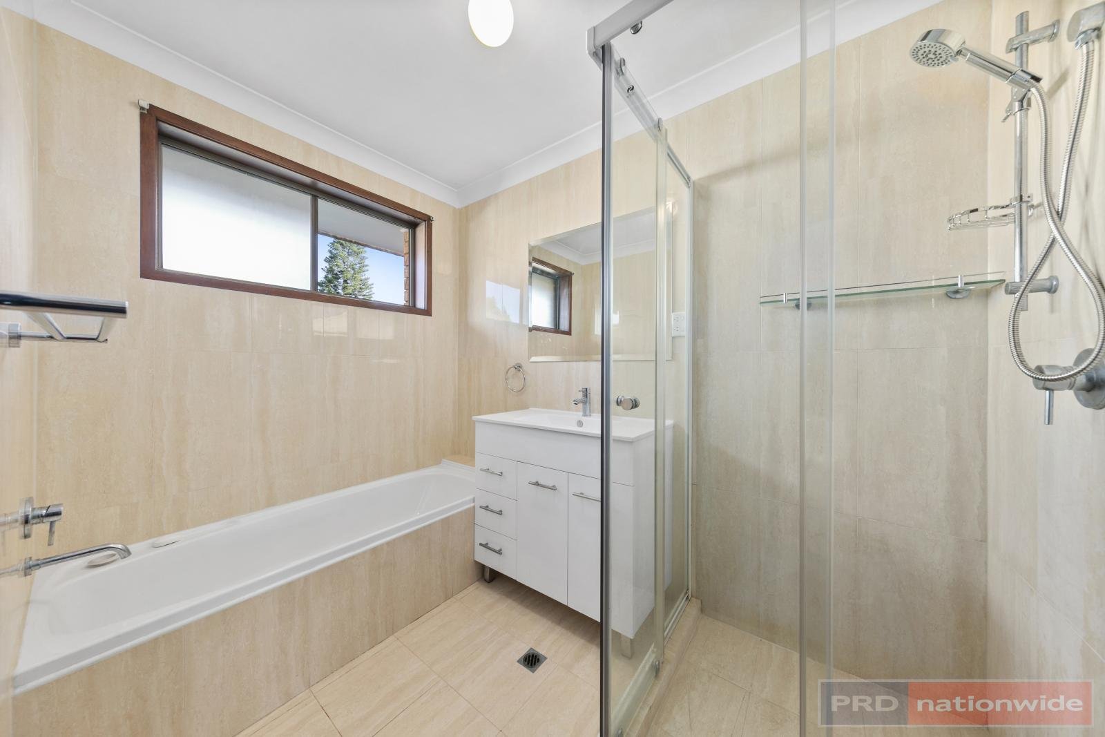 27a Tompson Road REVESBY 5