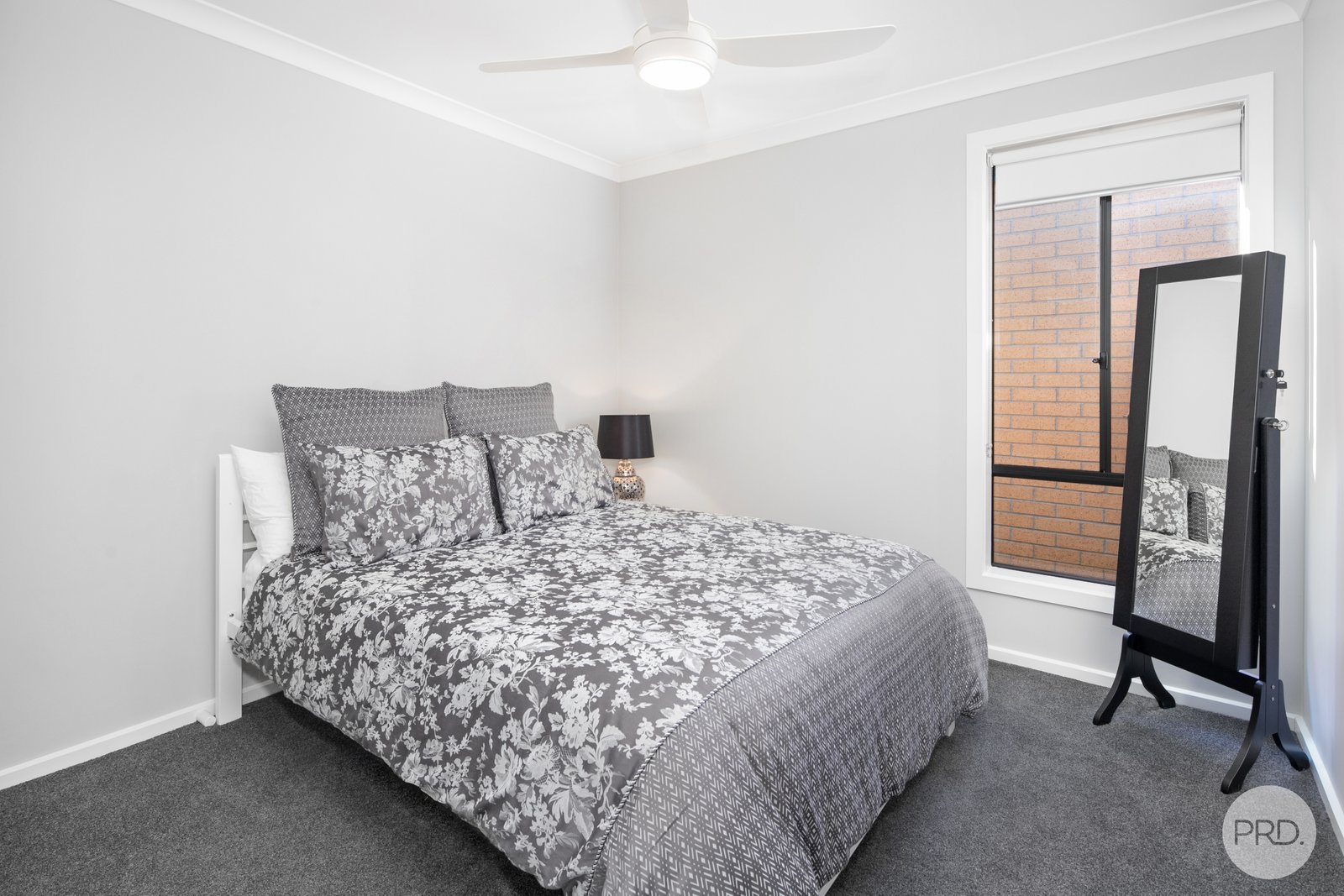 2/7A Verdon Street SEBASTOPOL 7