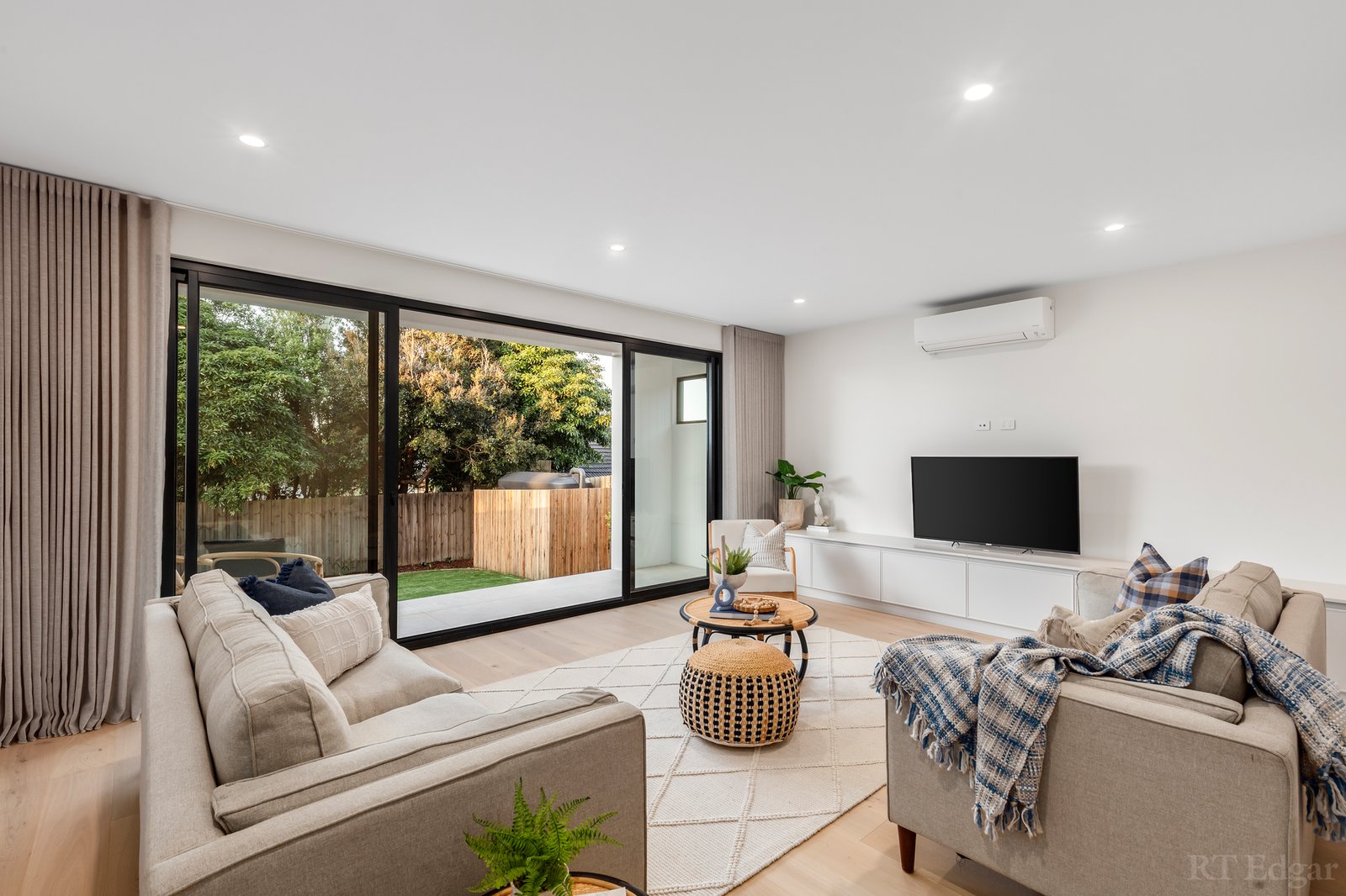 Real Estate and Property in 27b Asbury Street West, Ocean Grove, VIC