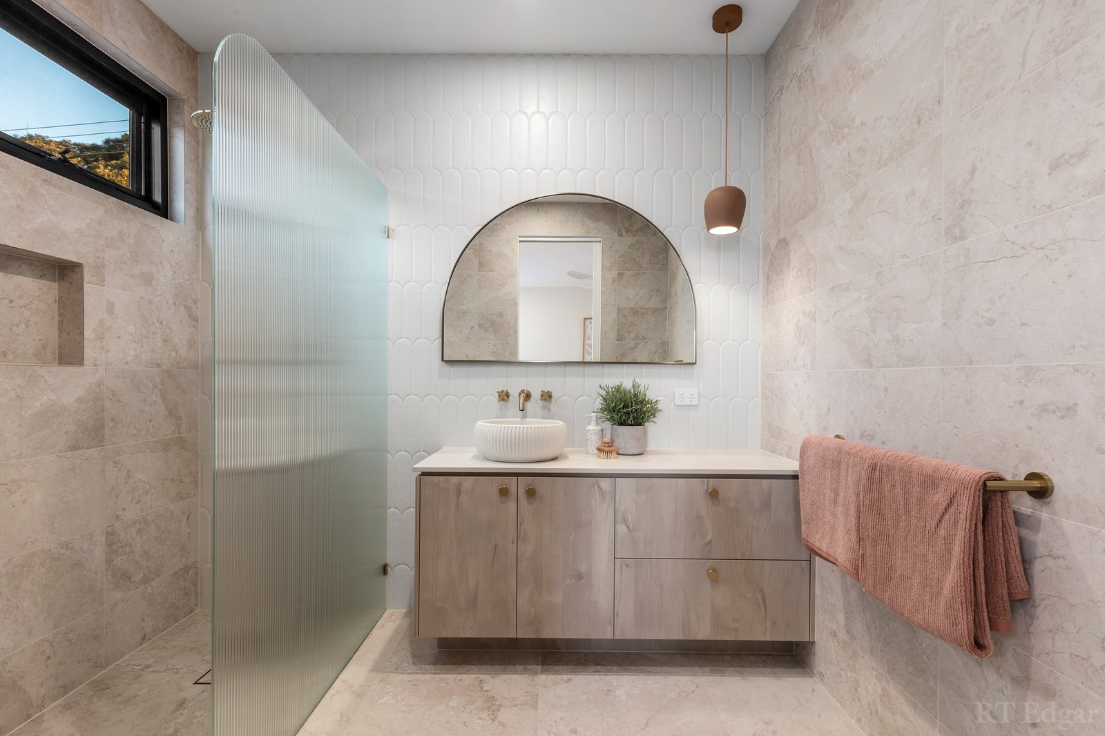 Real Estate and Property in 27b Asbury Street West, Ocean Grove, VIC