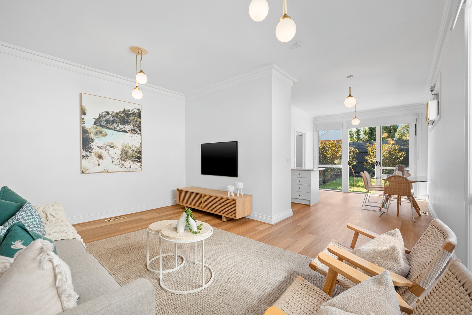 Gallery: 27B Carlton Street