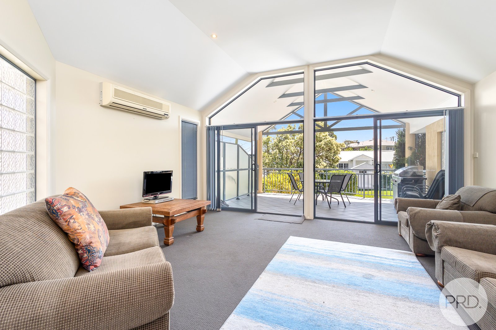 27B Christmas Bush Avenue NELSON BAY 3