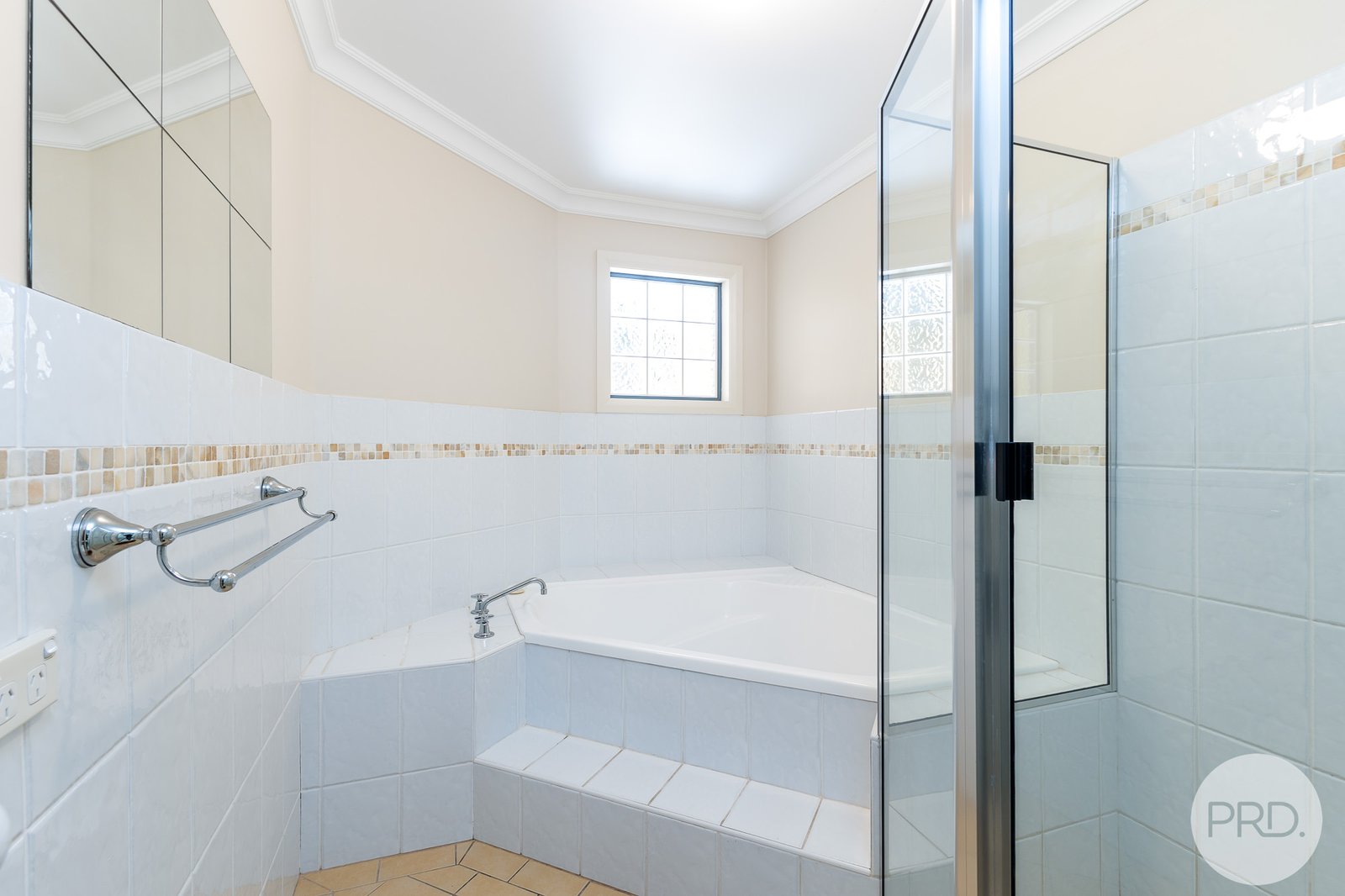 27B Christmas Bush Avenue NELSON BAY 16