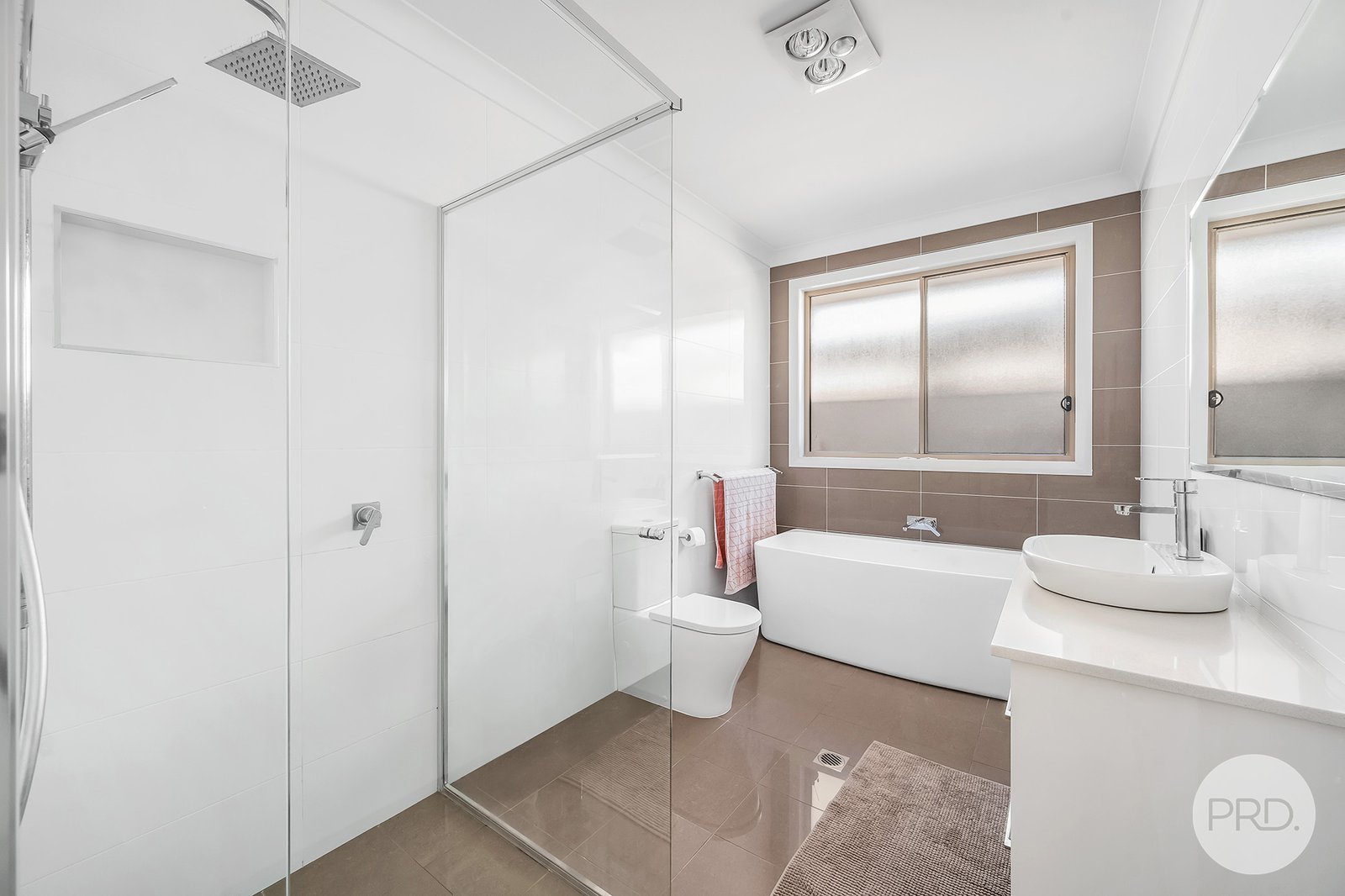 27b Dowling Street NELSON BAY 12