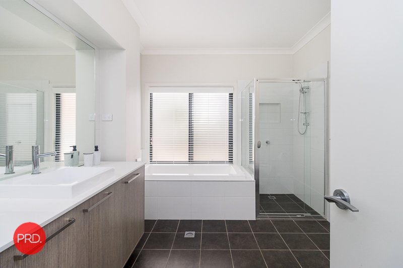 27B Mecca Lane BUNGENDORE 13