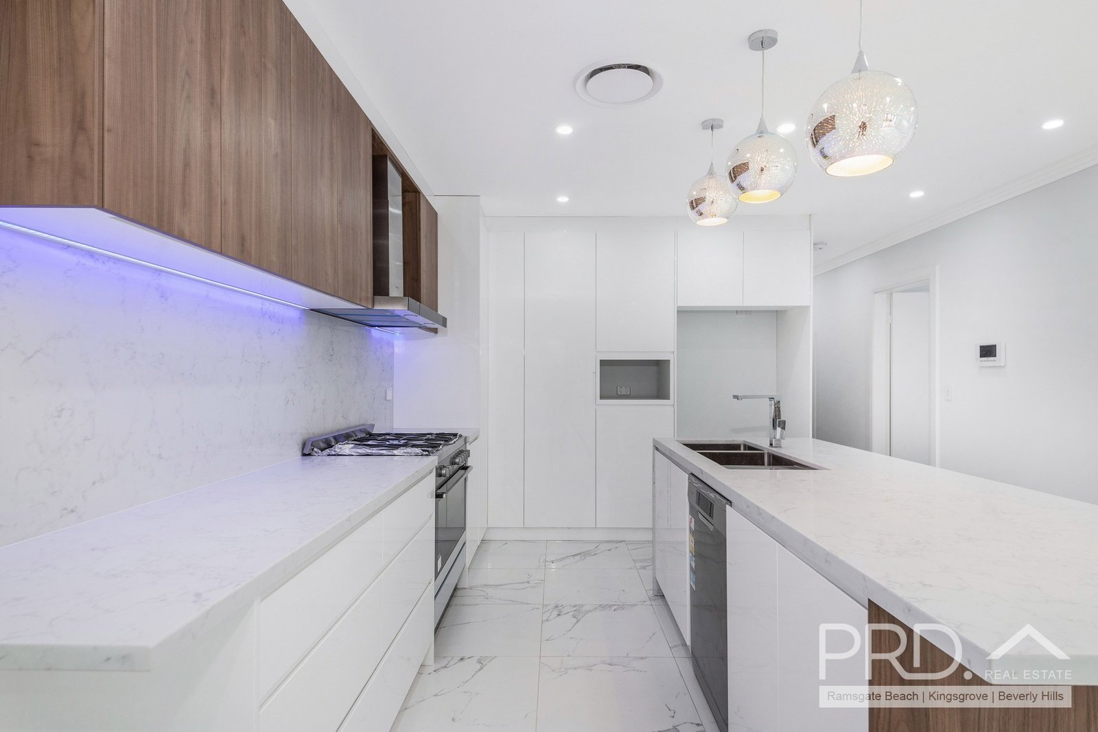 27B Thomas Street HURSTVILLE 2