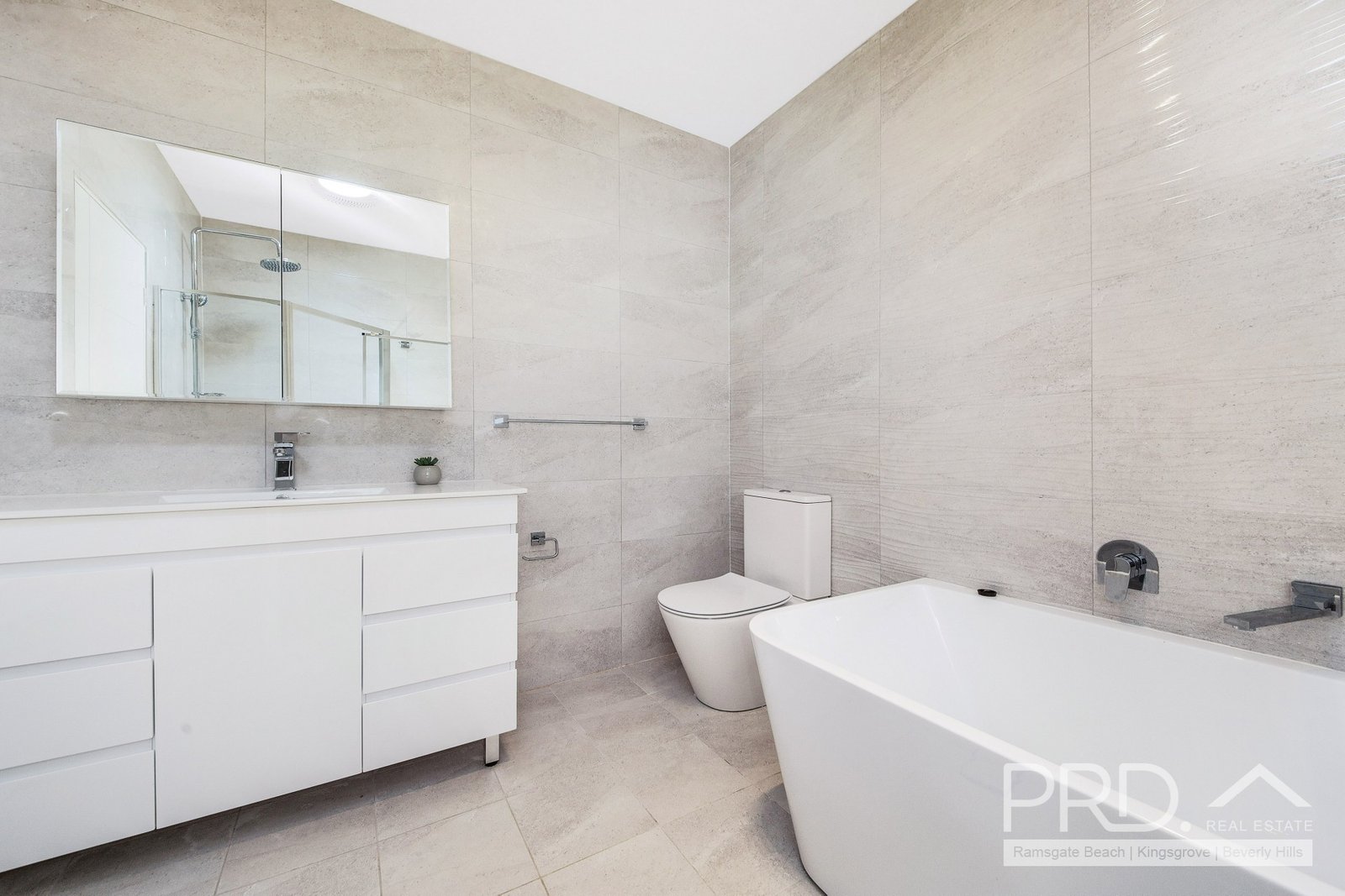 27B Thomas Street HURSTVILLE 6