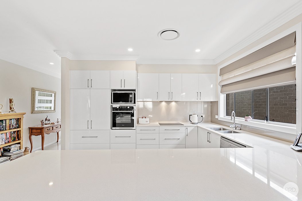 27c Dowling Street NELSON BAY 9