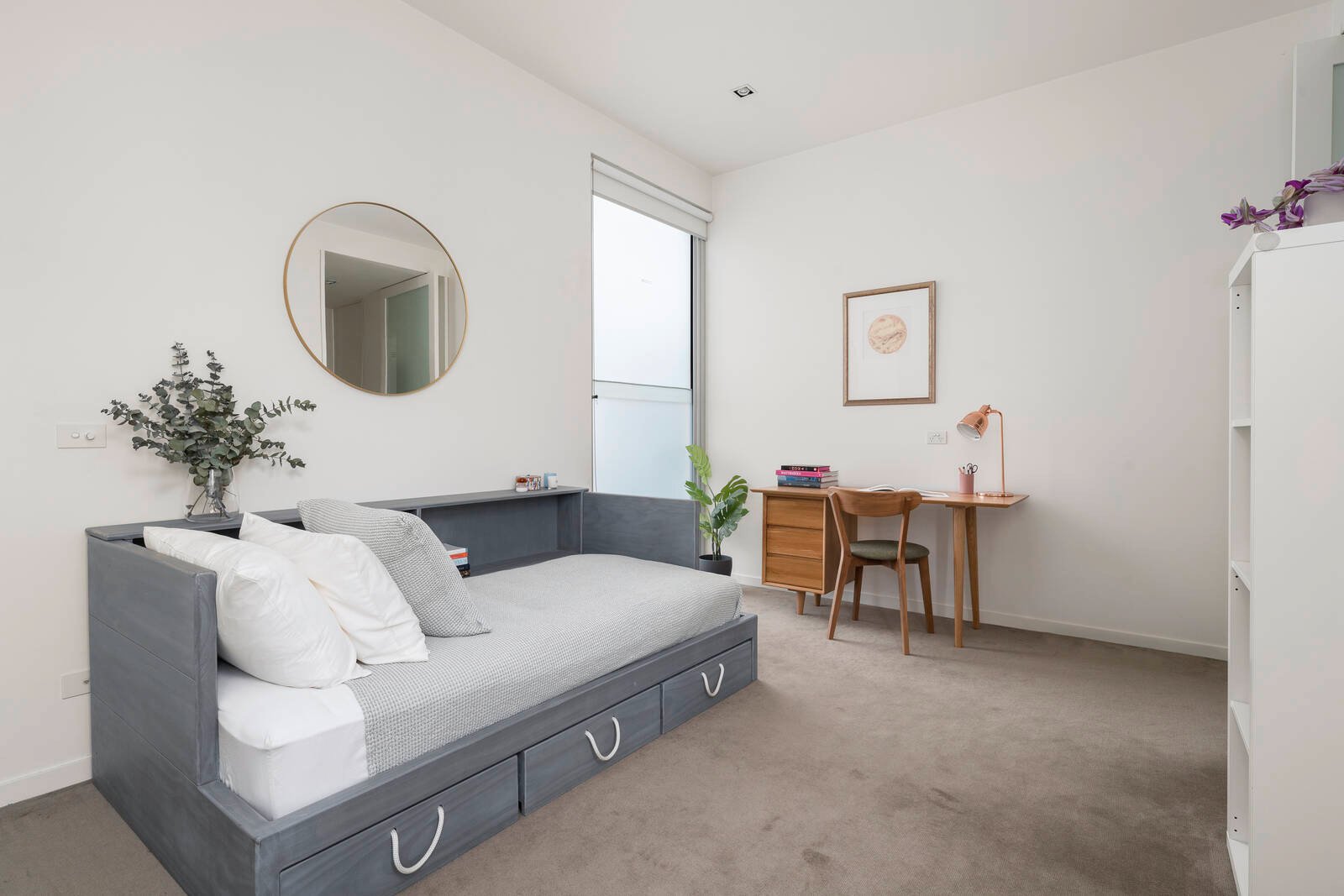 Real Estate and Property in 2/8-10 Ellerslie Place, Toorak, VIC