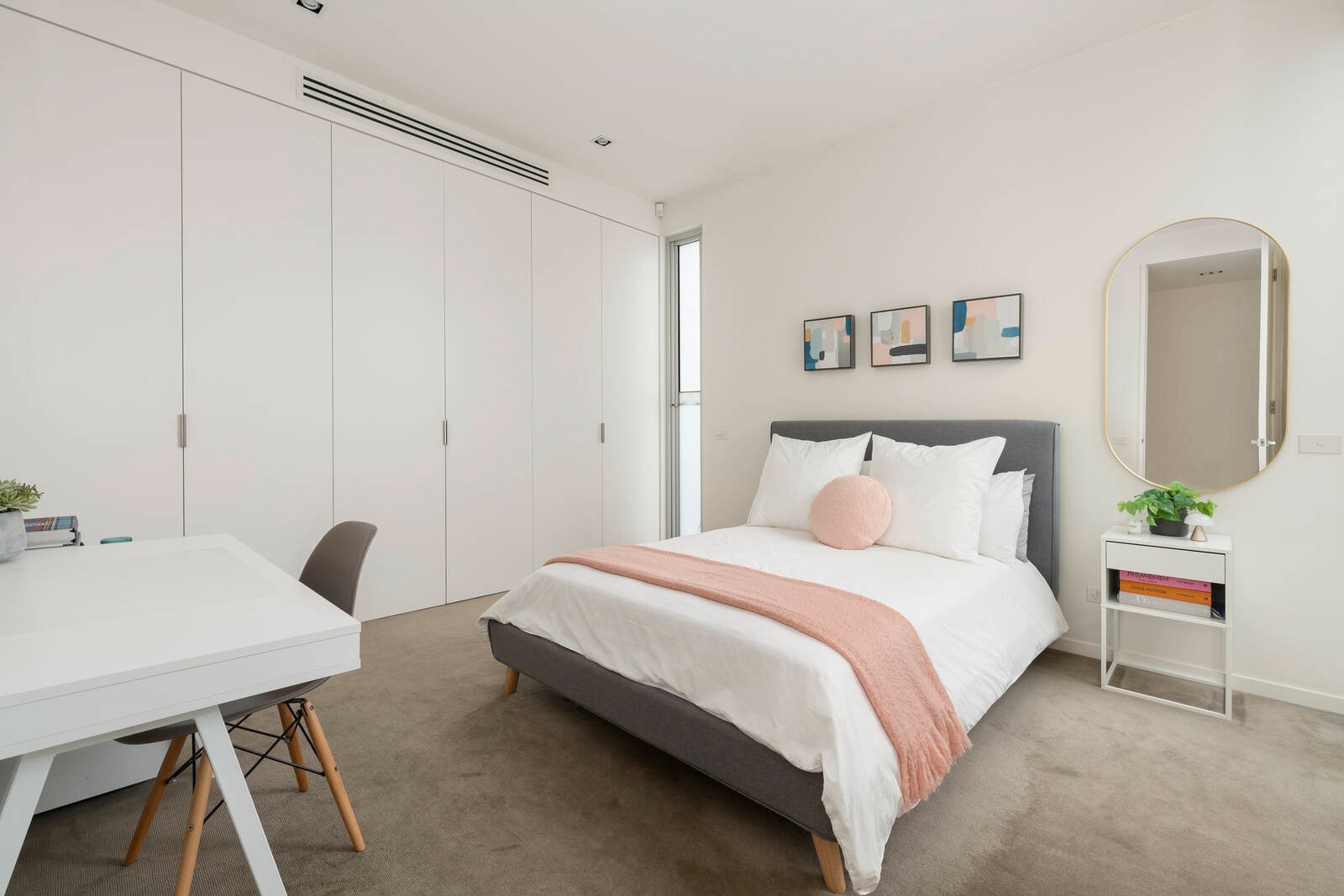 Real Estate and Property in 2/8-10 Ellerslie Place, Toorak, VIC