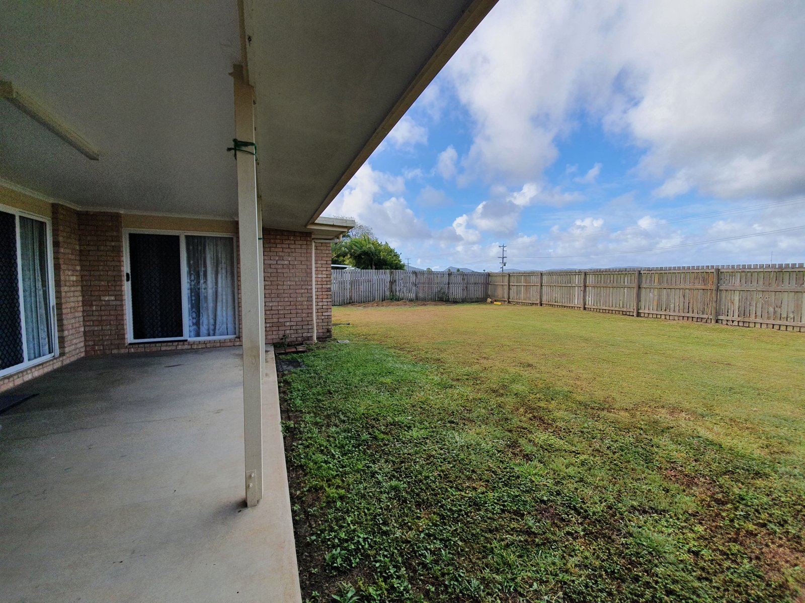 2/8-10 Gardenia St  PROSERPINE 16