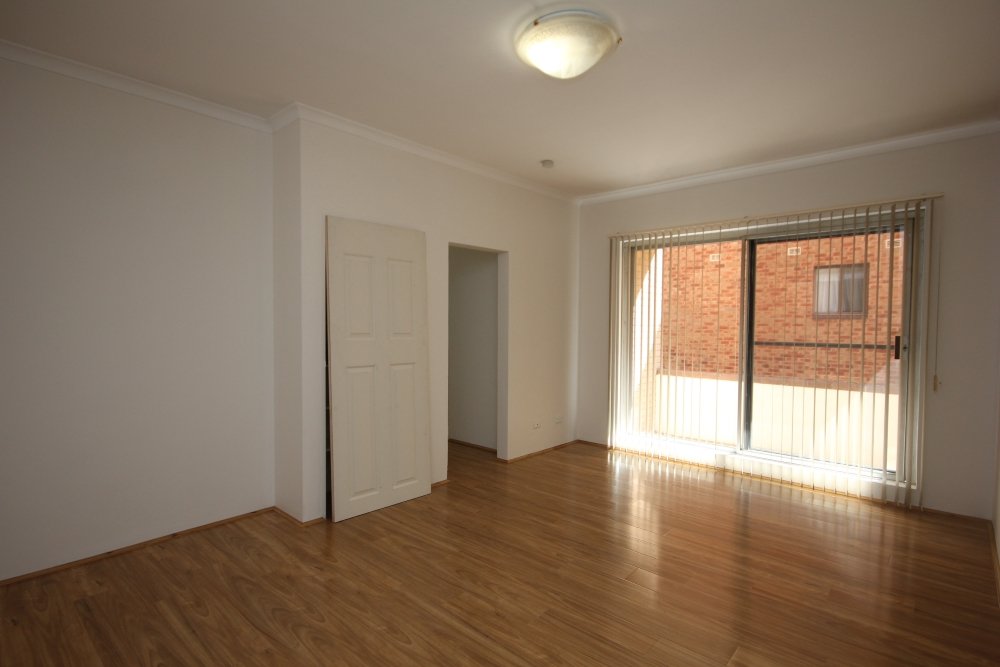 2/8-10 President Avenue KOGARAH 3