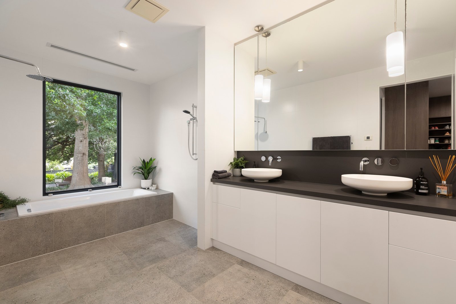 28-30 Beaumont Road, Berwick, 3806