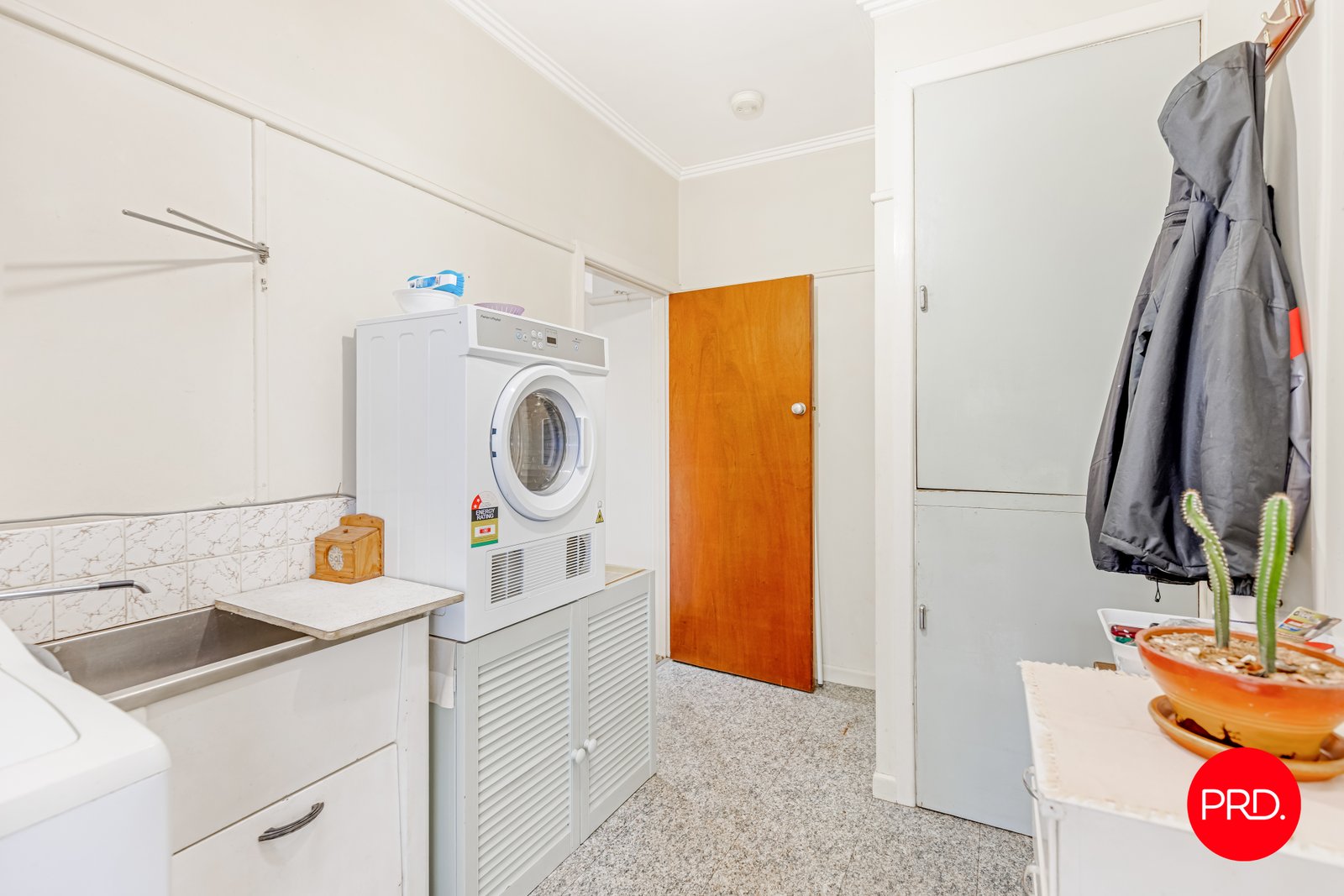 28-30 Carol Street CASTLEMAINE 15