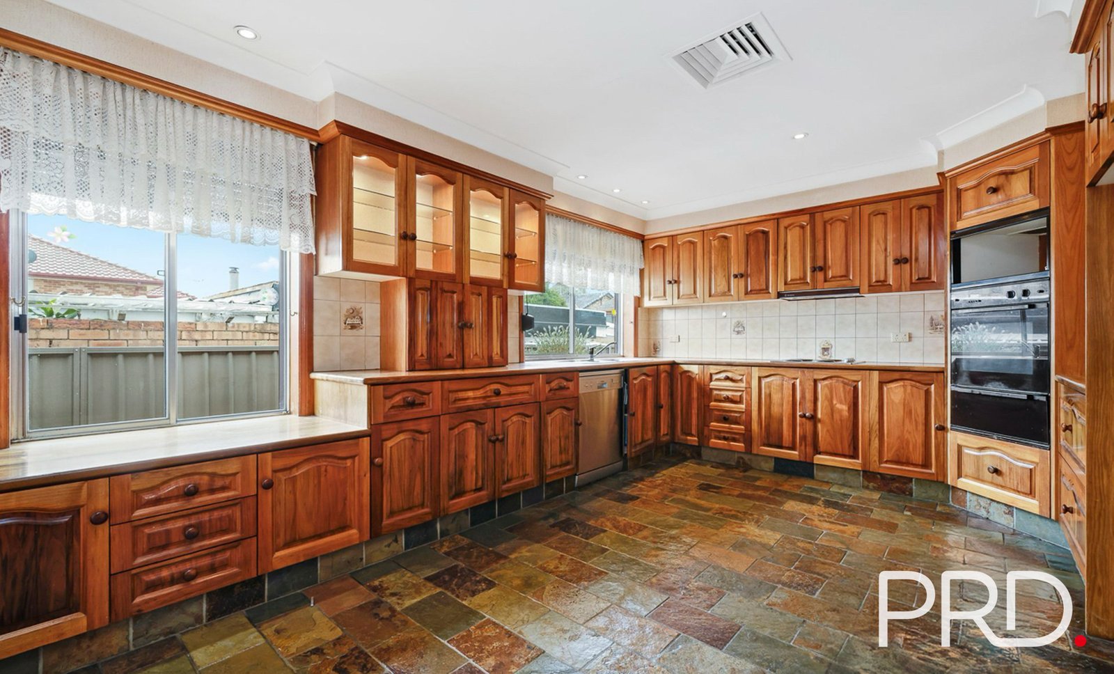 28 - 30 Nuwarra Road CHIPPING NORTON 3