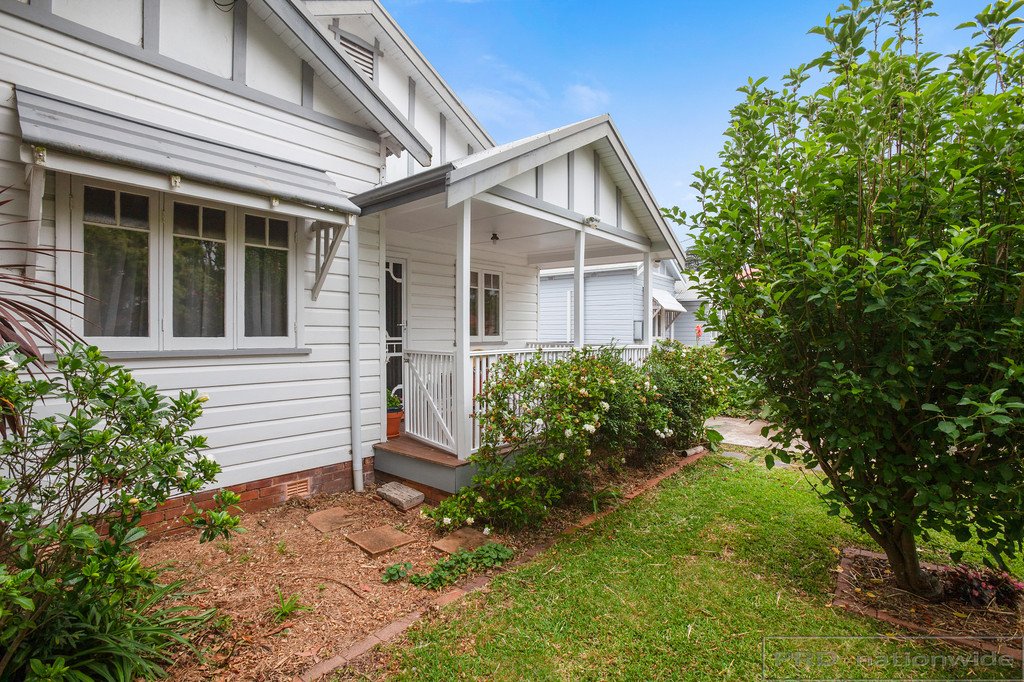 28 Allan Street LORN 1