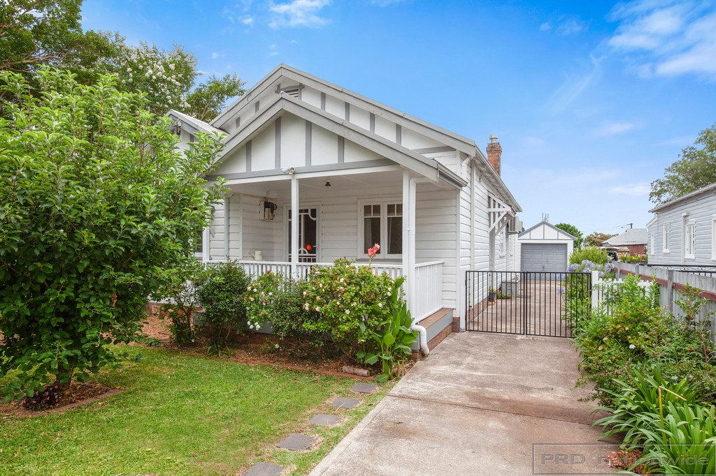 28 Allan Street LORN 26