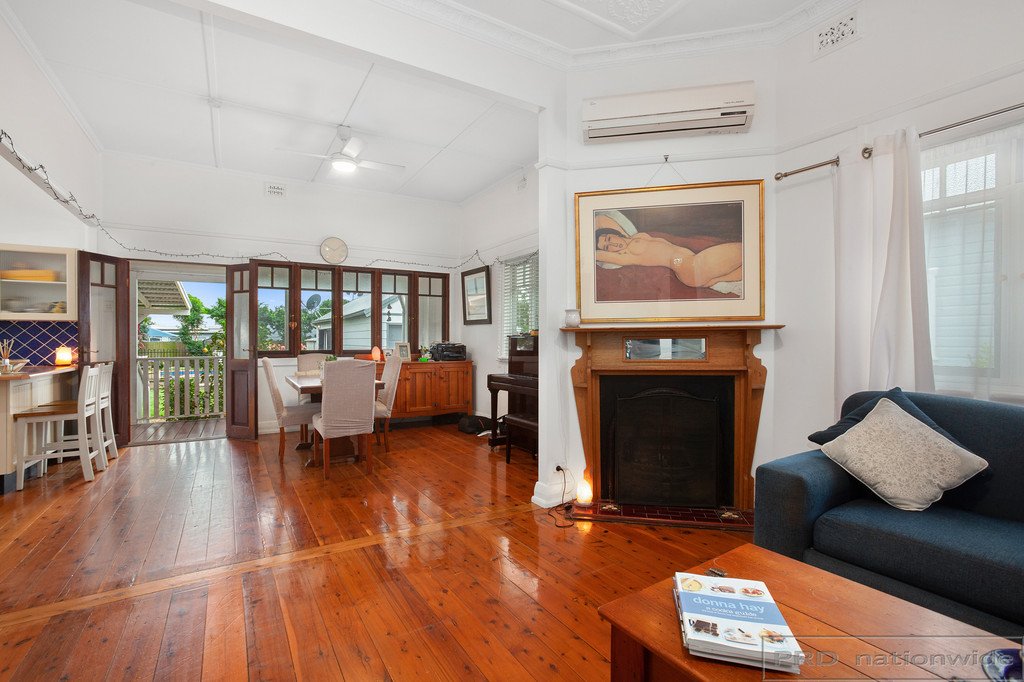 28 Allan Street LORN 8