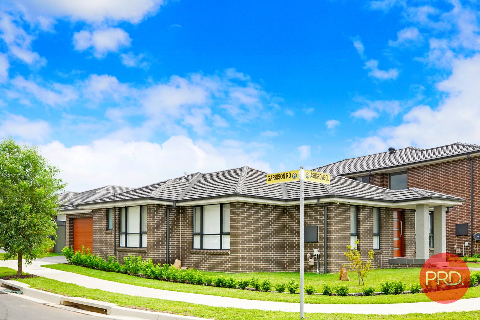 28 Ashgrove Close JORDAN SPRINGS 1