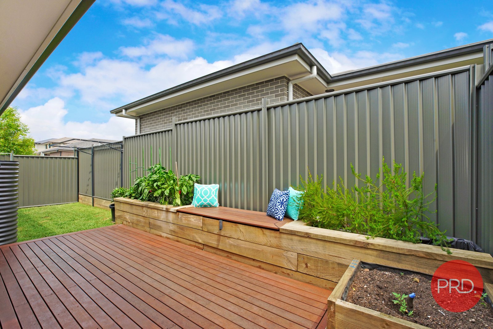 28 Ashgrove Close JORDAN SPRINGS 12