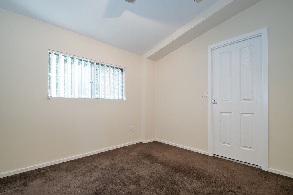 2/8 Avonlea Street DAPTO 5