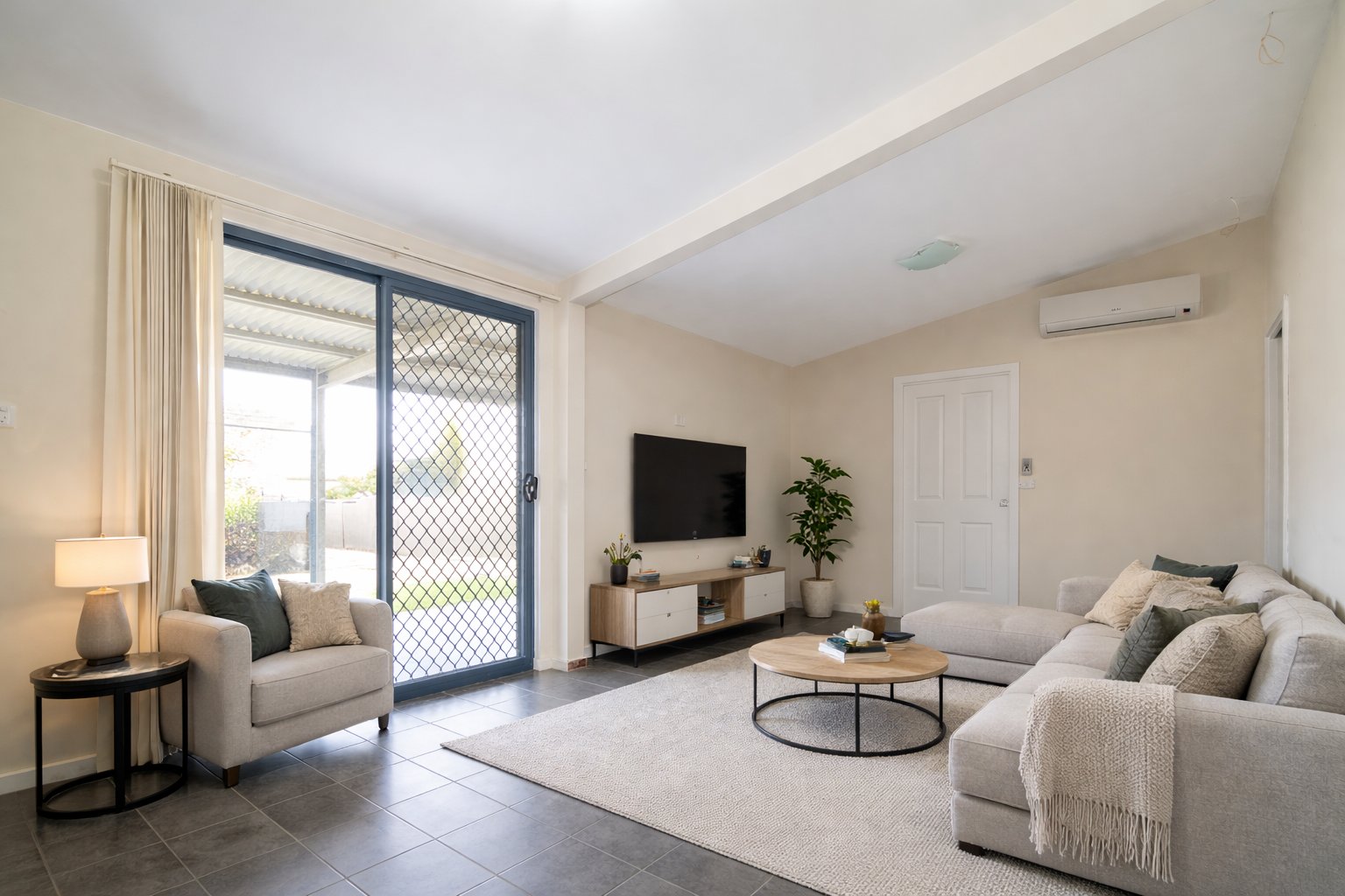 2/8 Avonlea Street DAPTO 1