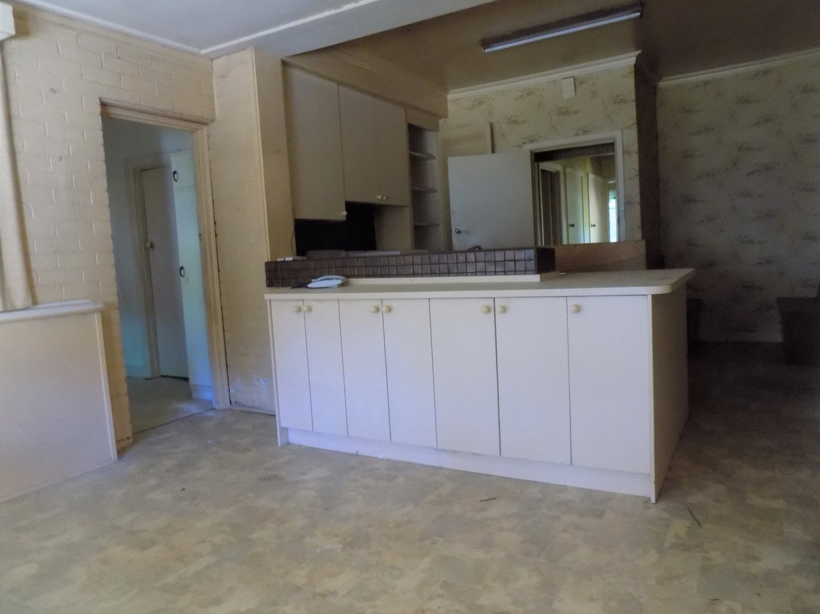 Gallery: 28 Baird Street
