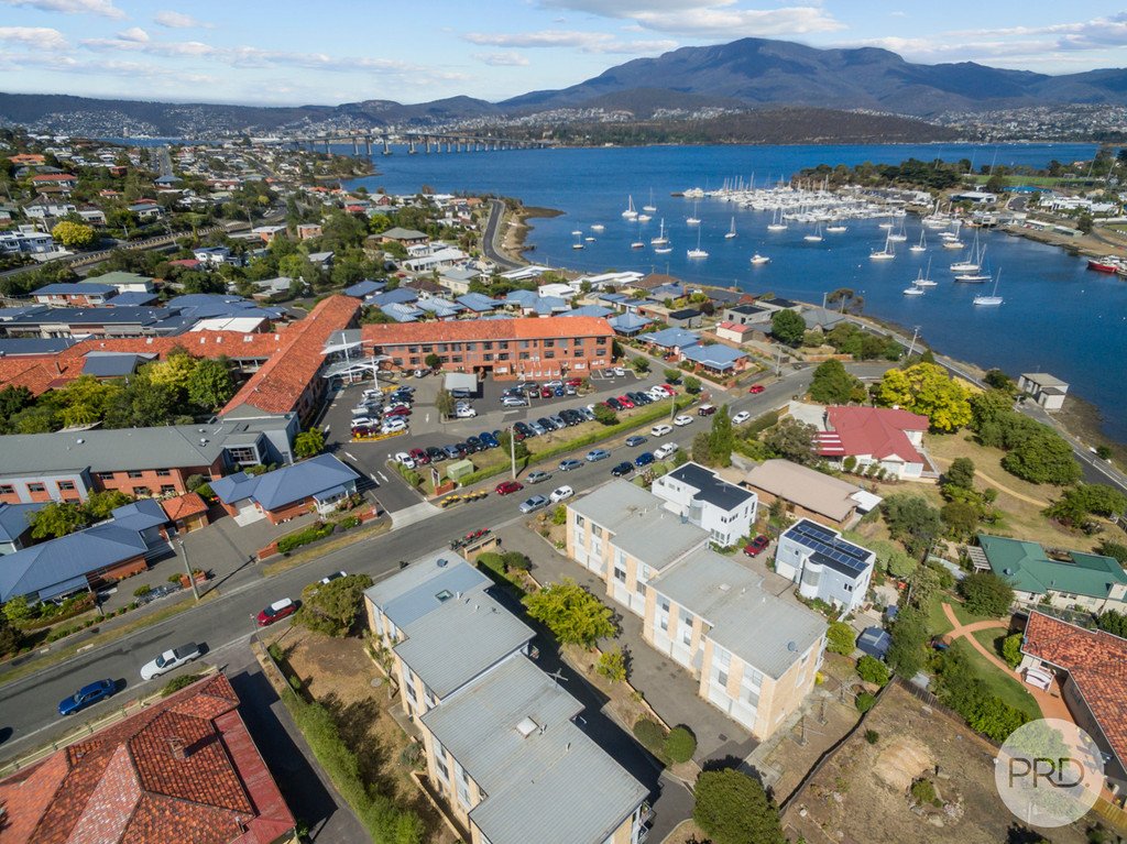 2/8 Ballawinnie Road LINDISFARNE 1