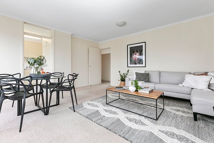 2/8 Ballawinnie Road LINDISFARNE 6