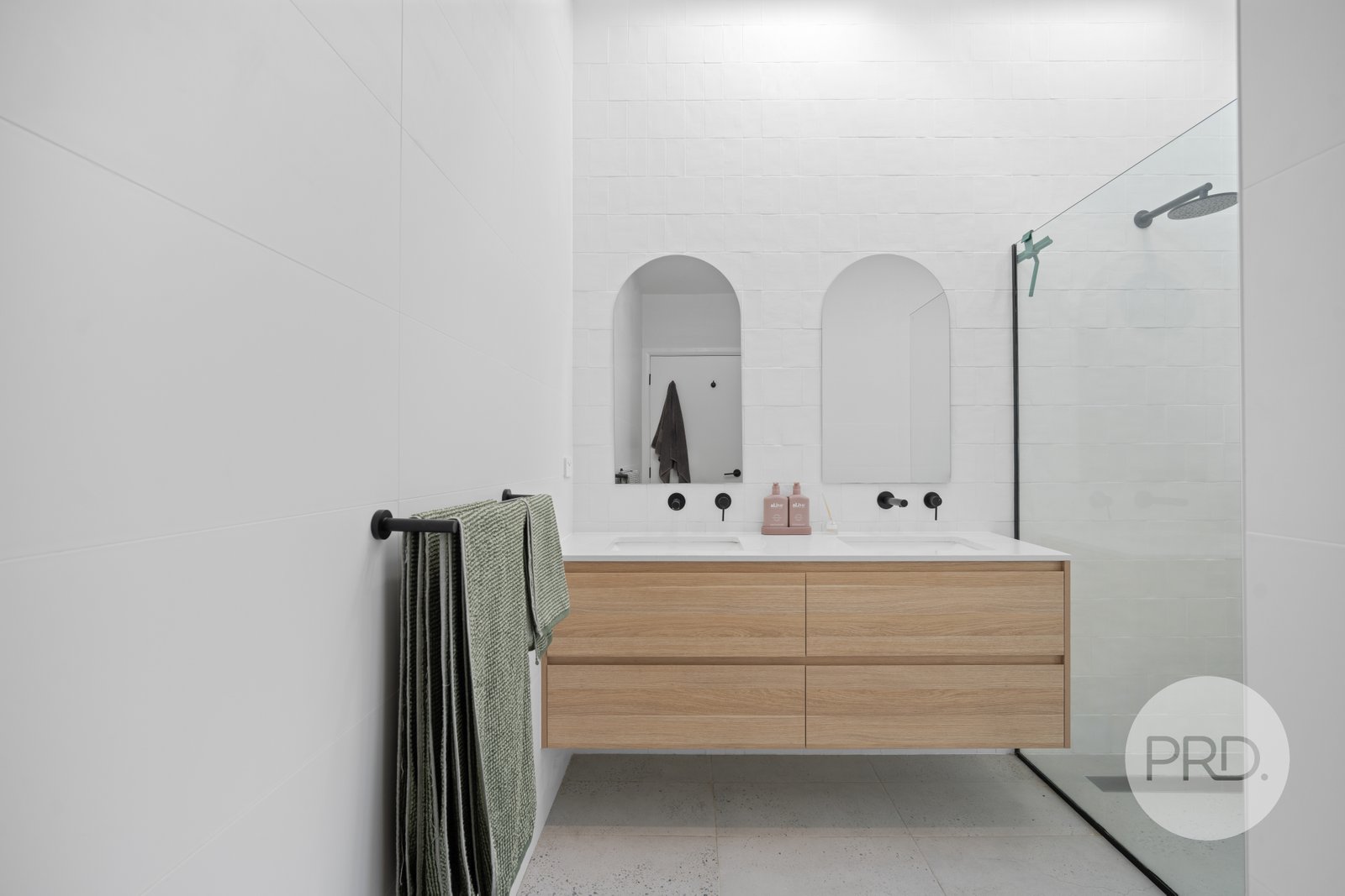 28 Balmoral Crescent LAKE ALBERT 14