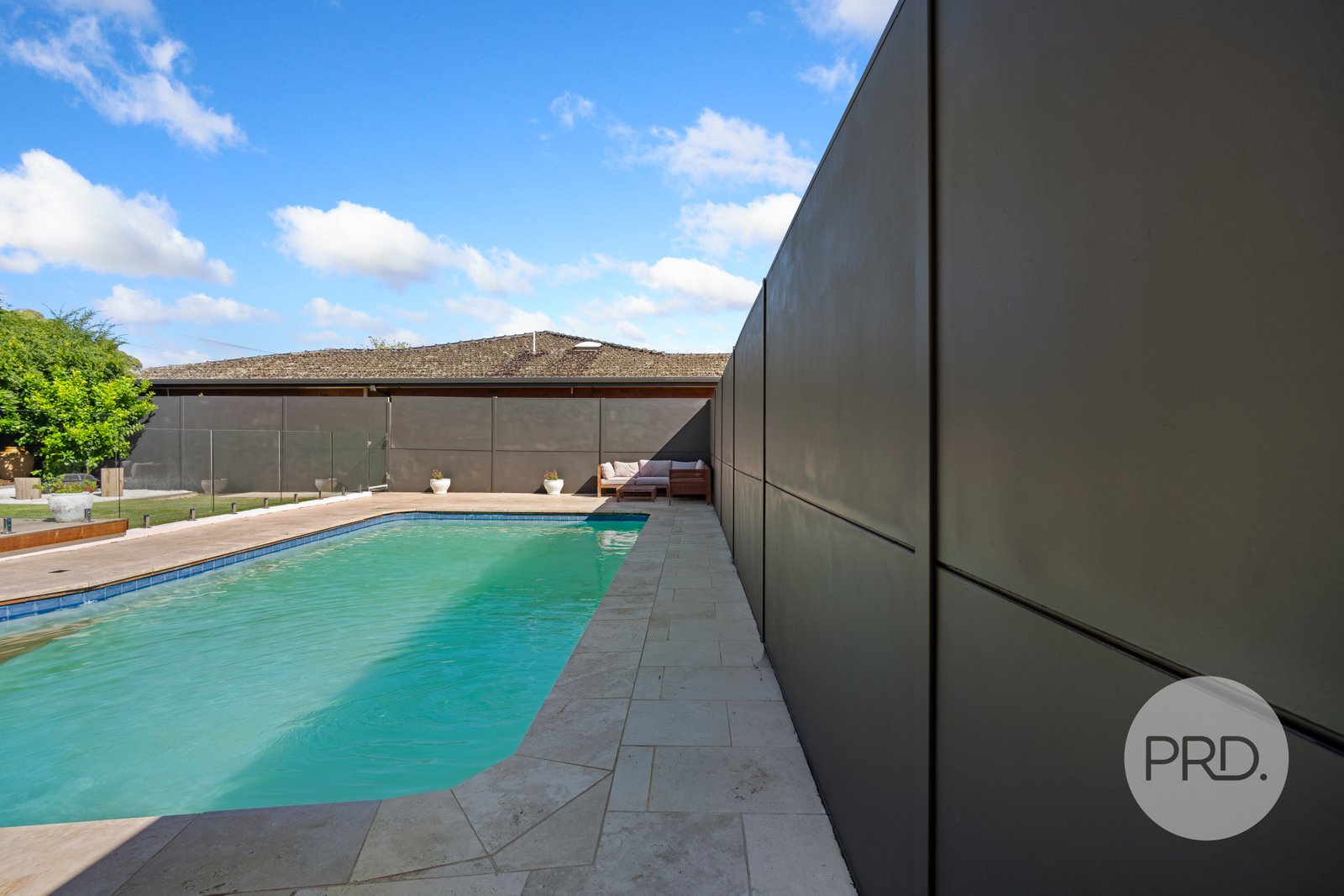 28 Balmoral Crescent LAKE ALBERT 27