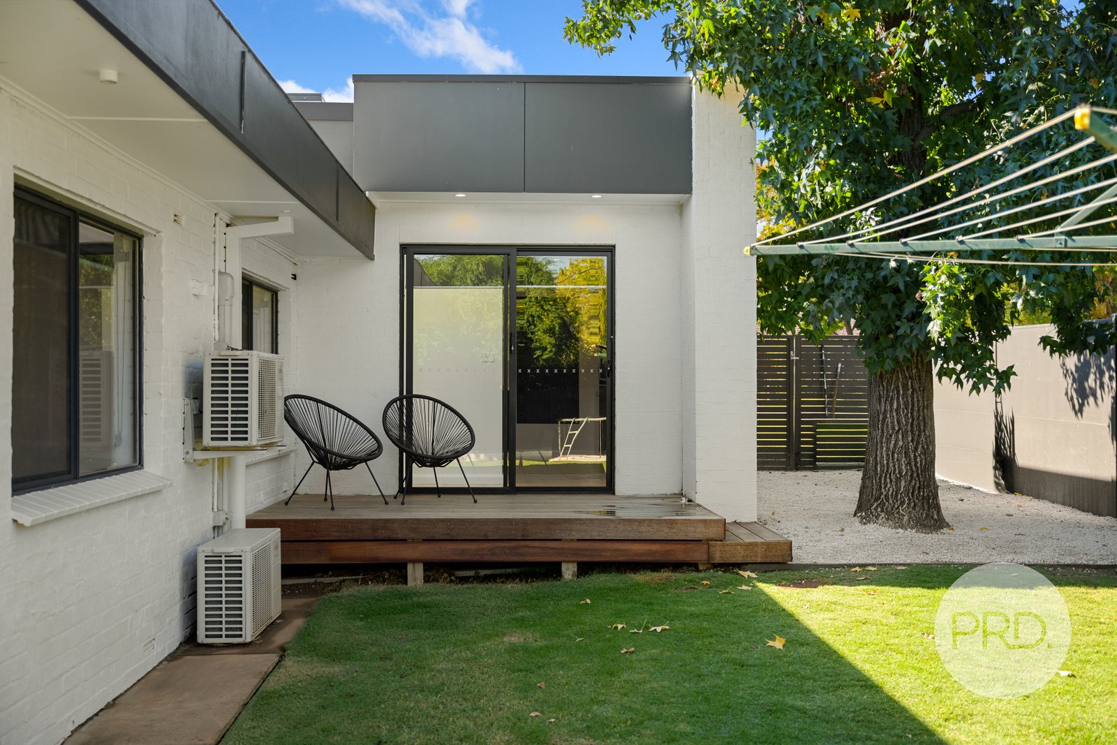 28 Balmoral Crescent LAKE ALBERT 30