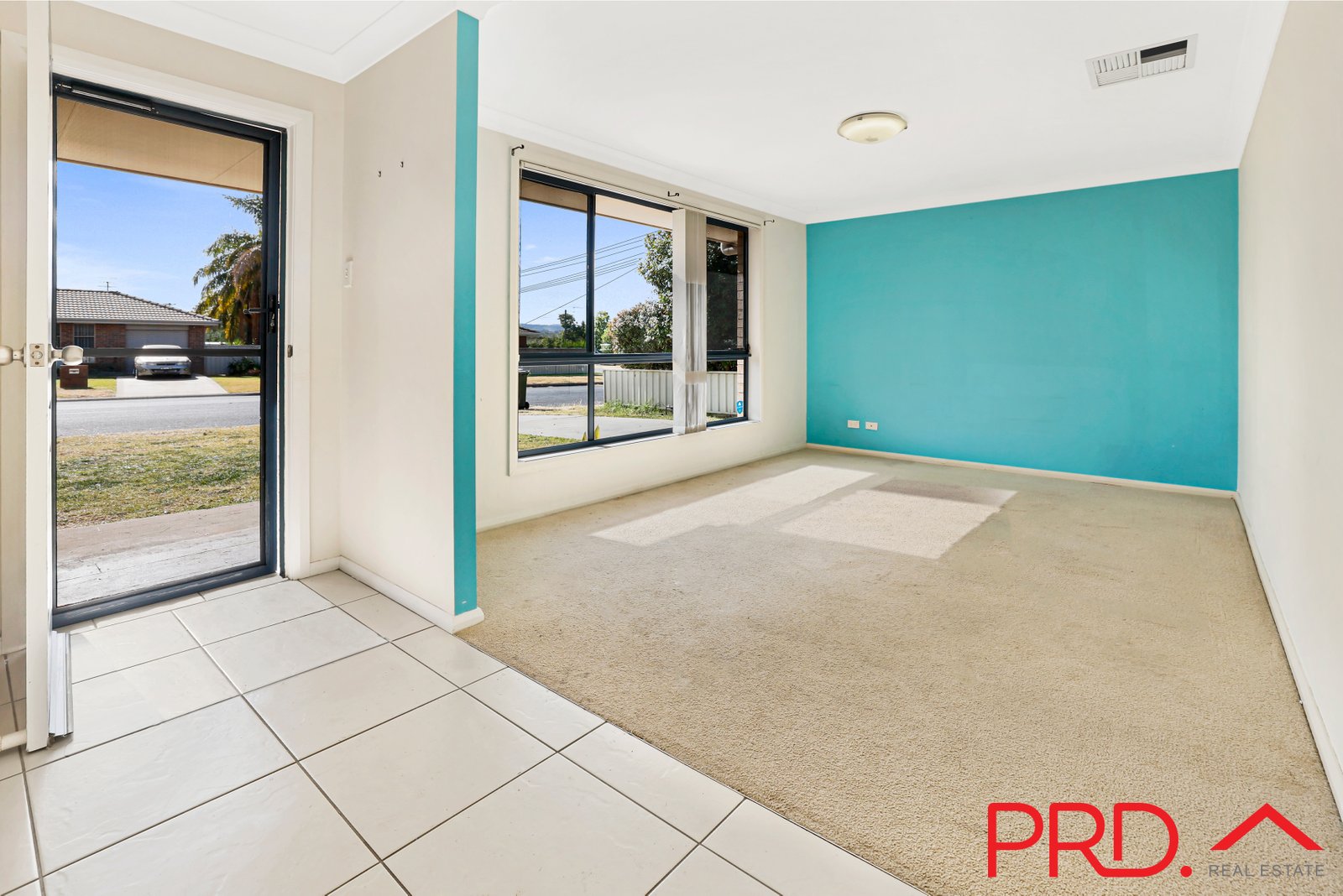 28 Banks Street TAMWORTH 2