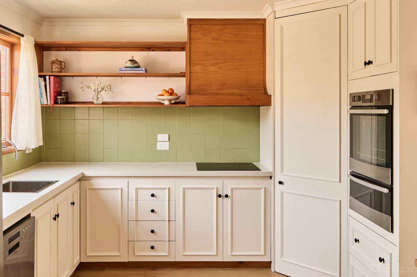 Real Estate and Property in 28 Barramundi Crescent, Ocean Grove, VIC