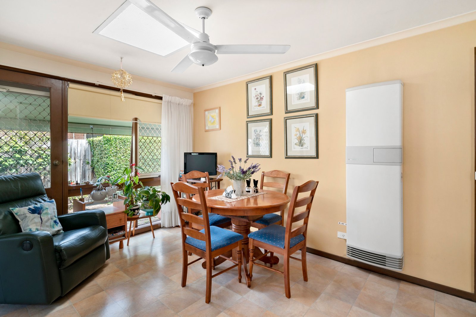 Real Estate and Property in 28 Baxter Avenue, Chelsea, VIC