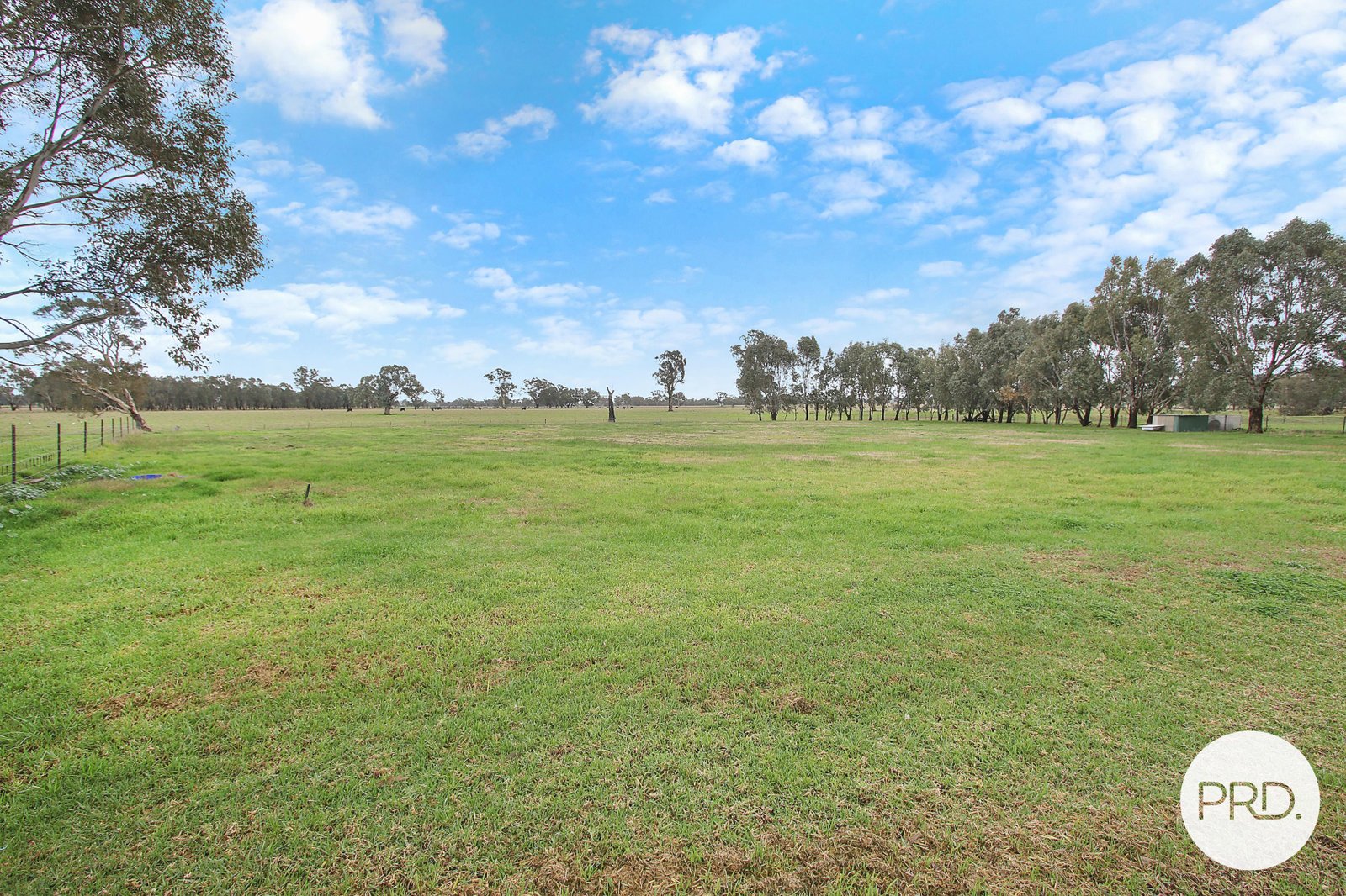 28 Beach Road East  BURRUMBUTTOCK 21