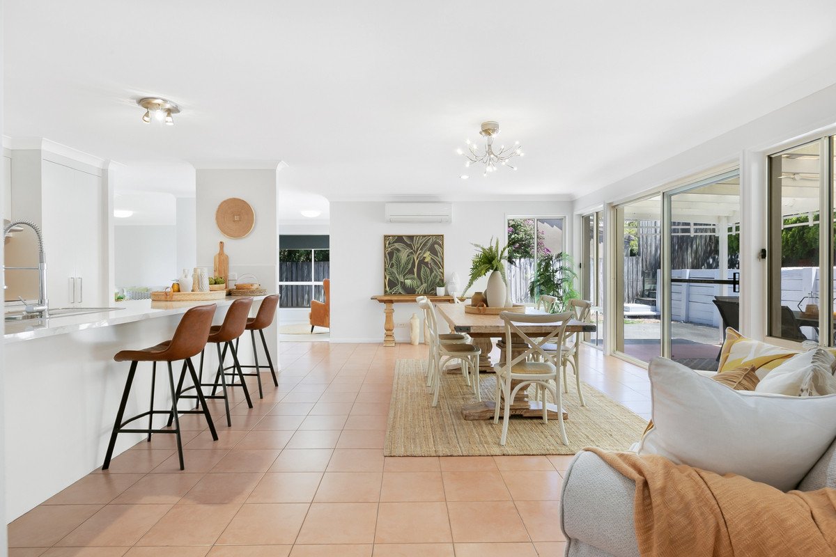28 Beaconsfield Drive Burleigh Waters 3